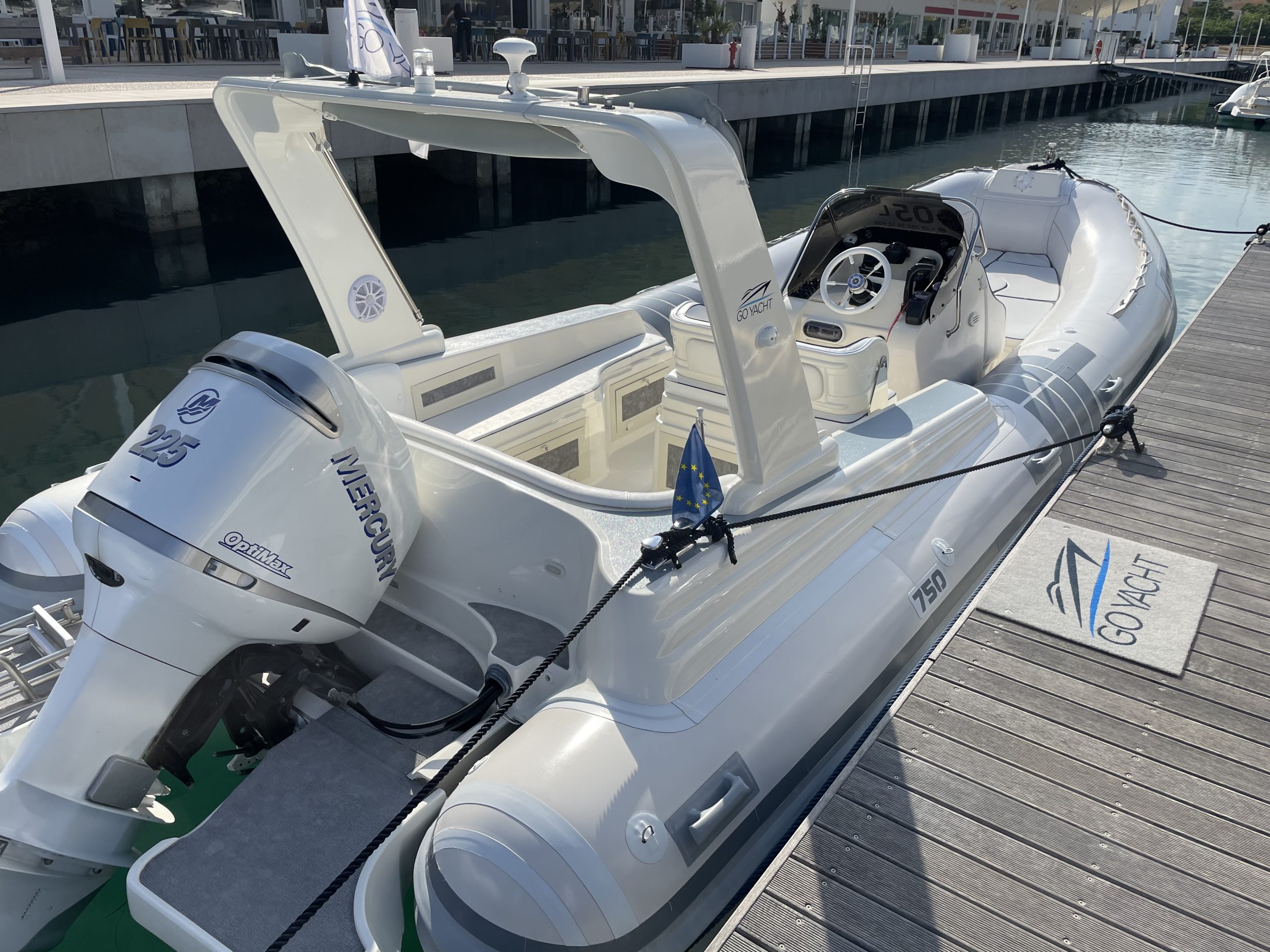 Gommone 225 CV